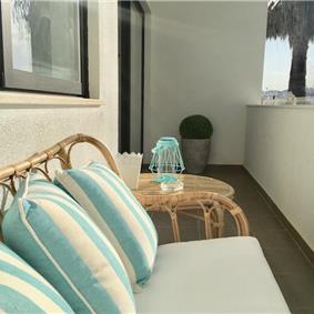 2 Bedroom Apartment with Balcony and Shared Pool in Albufeira, Sleeps 4-6